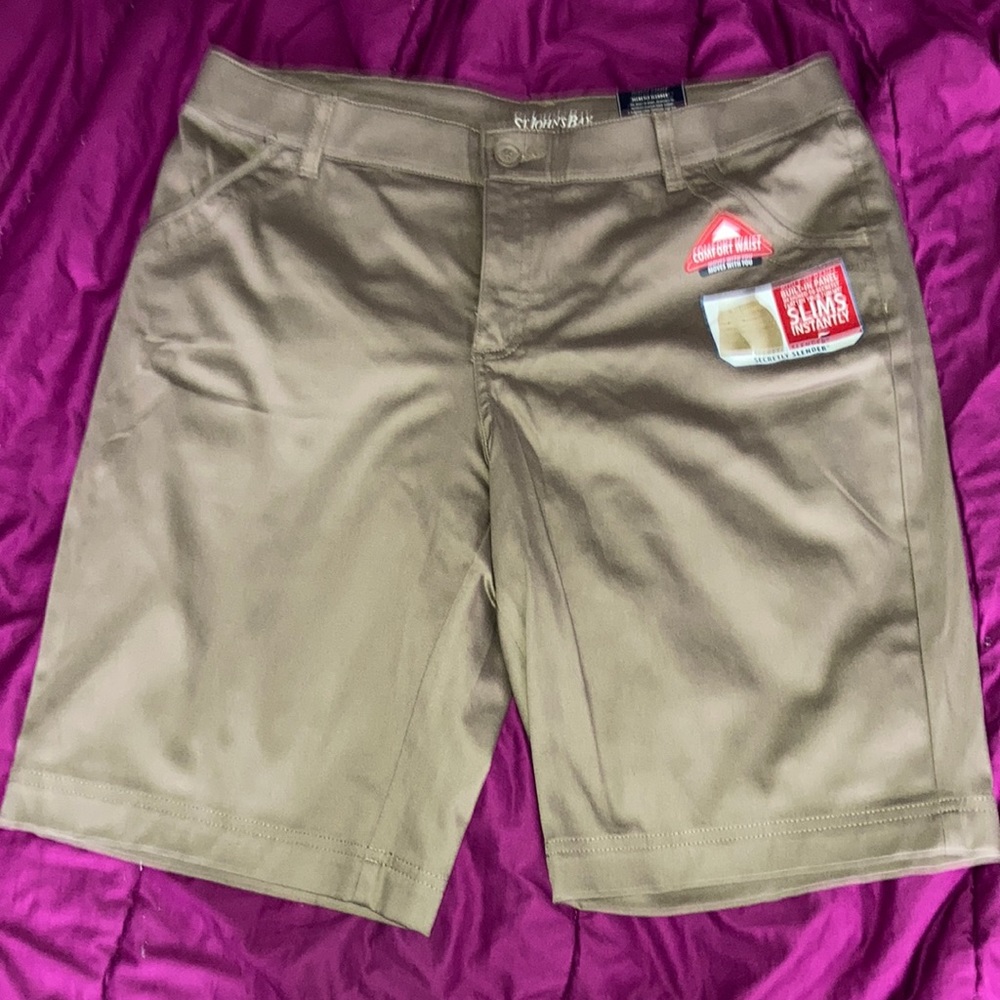 NWT St. John’s Bay Bermuda shorts